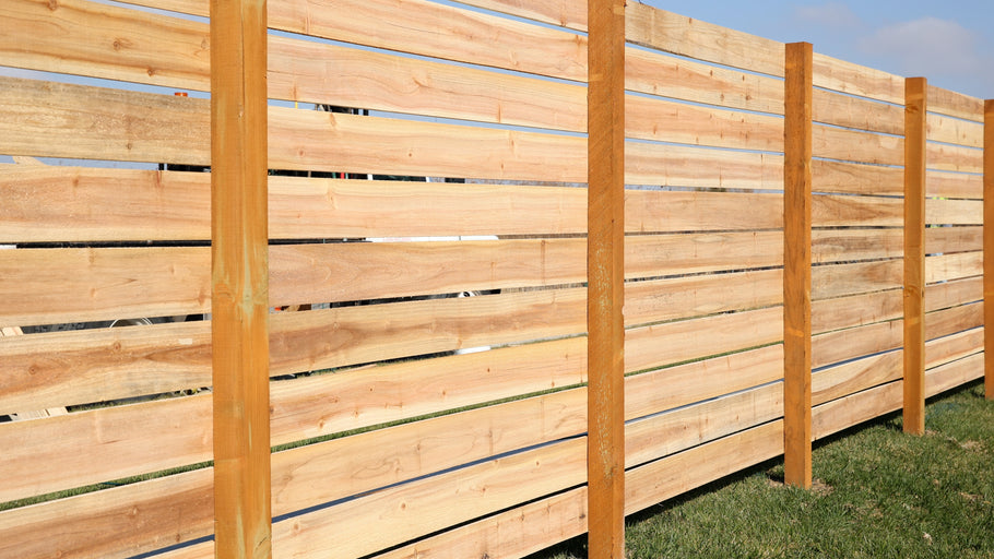 DIY Fence Builders: Premade Panels vs. Stick-Built Fencing